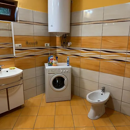 Nyugalom Szigete, Kishaz Apartmán *